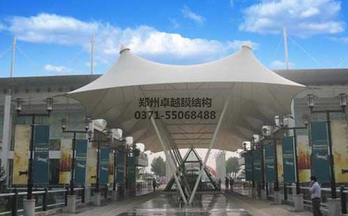 膜結(jié)構的質(zhì)量很大程度取決于支承結(jié)構的質(zhì)量