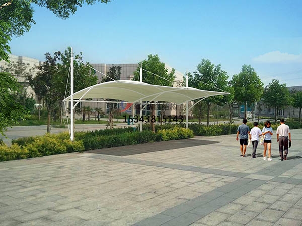 眉山張拉膜結構專業(yè)生產(chǎn)【生產(chǎn)廠家】　