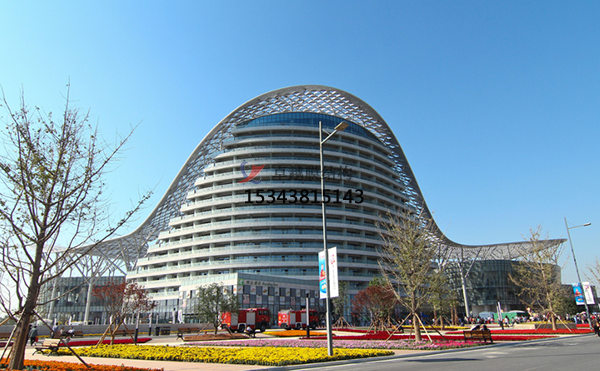 如何避免膜結(jié)構(gòu)起皺？【膜材品牌】