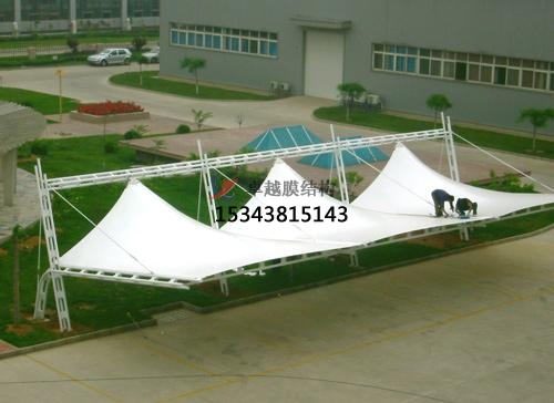 如何對(duì)PTFE膜材建筑進(jìn)行清洗？