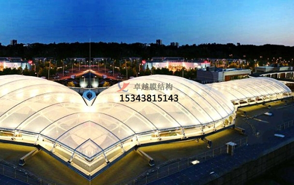 膜結(jié)構(gòu)丨ETFE建筑能抗臺(tái)風(fēng)嗎？