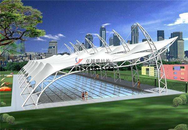 夏季露天游泳池怎么遮陽？