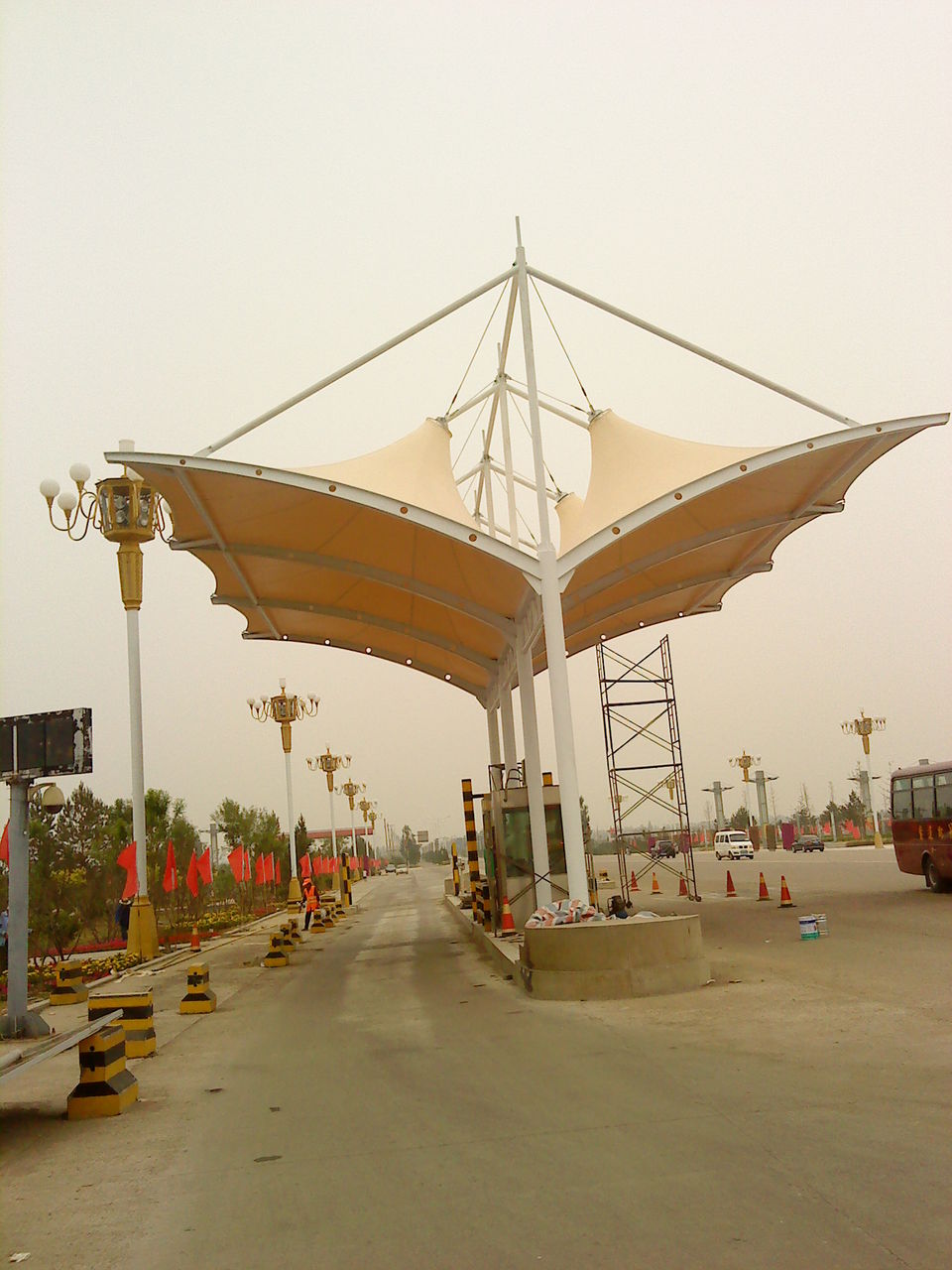 收費(fèi)站膜結(jié)構(gòu)是什么？收費(fèi)站膜結(jié)構(gòu)有哪些優(yōu)勢(shì)？