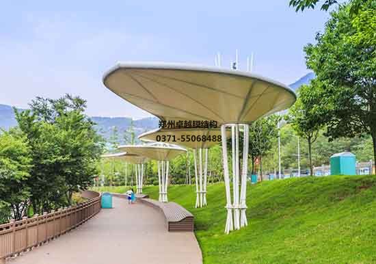 信陽張拉膜籃球場遮陽棚生產(chǎn)廠家設(shè)計(jì)施工【信陽師范學(xué)院張拉膜籃球場遮陽棚】等項(xiàng)目