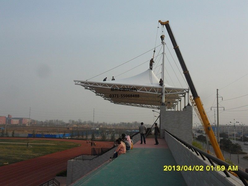 膜結(jié)構(gòu)出入口是如何安裝的？