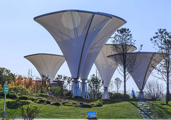 膜結(jié)構(gòu)地下車(chē)庫(kù)入口